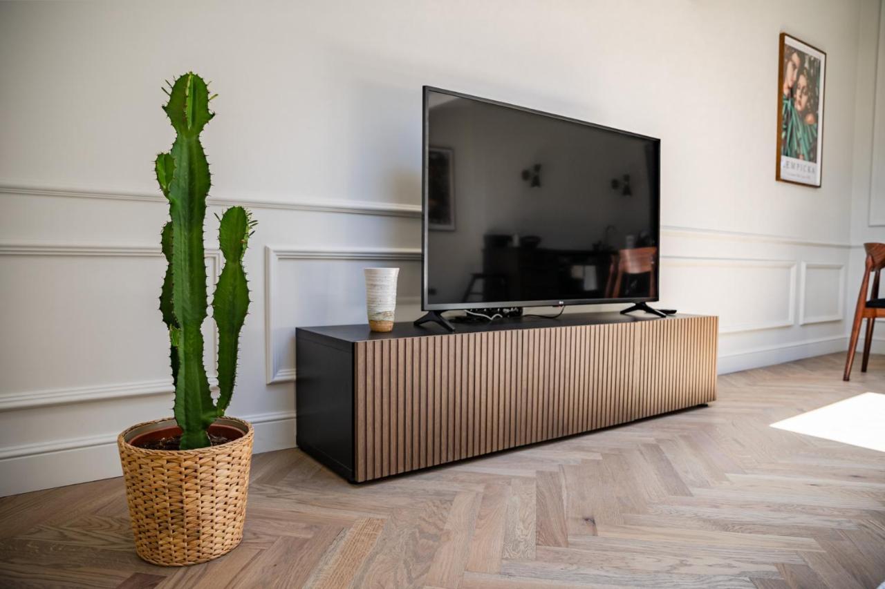 Krolewska Deluxe Comfy Apartment 克拉科夫 外观 照片